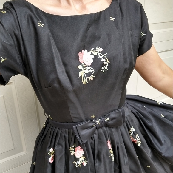 1950's EMBROIDERED ORGANZA DRESS 50's S - Picture 5 of 15